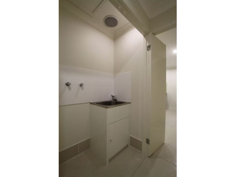 2/4 Morris Court, Warner QLD 4500