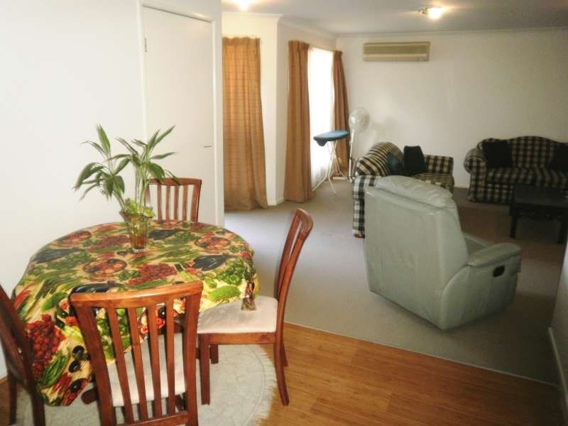 2/51 Minnie Street, Southport QLD 4215