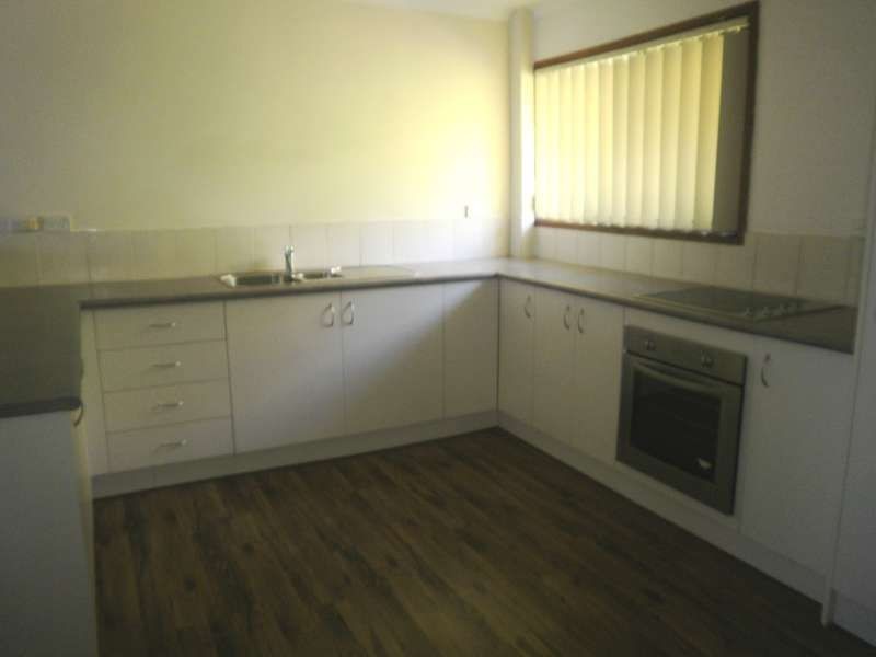 8/28a Marine Parade, Southport QLD 4215