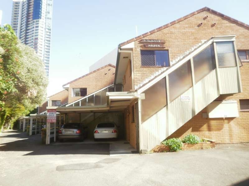 8/28a Marine Parade, Southport QLD 4215