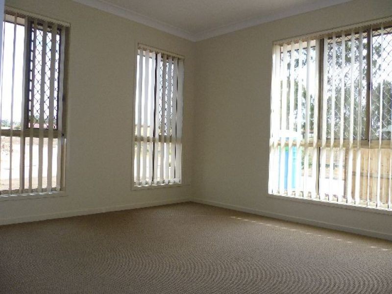 2 Davison Court, Marsden QLD 4132