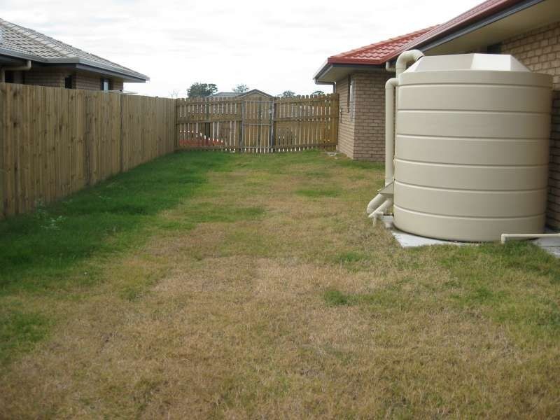 8 Redcedar Place, Morayfield QLD 4506