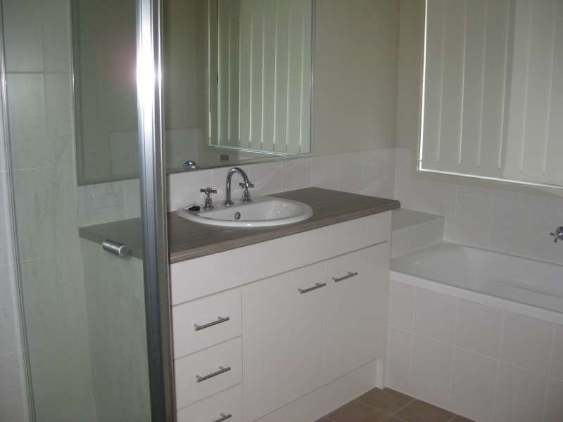 19 Lomandra Drive, Morayfield QLD 4506