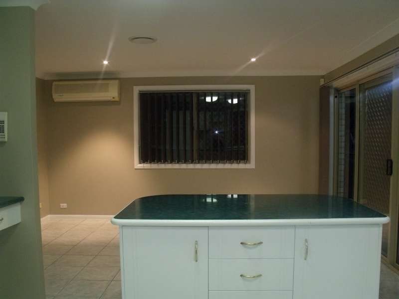 17 Kensington Street, Robina QLD 4226