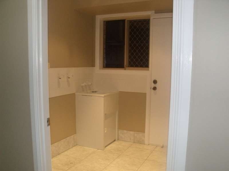 17 Kensington Street, Robina QLD 4226