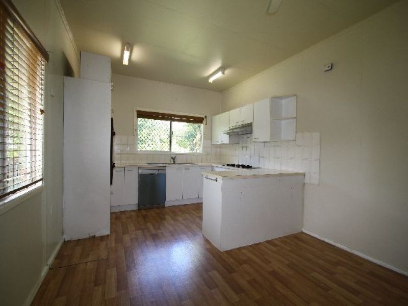 35 Middle Street, Coopers Plains QLD 4108