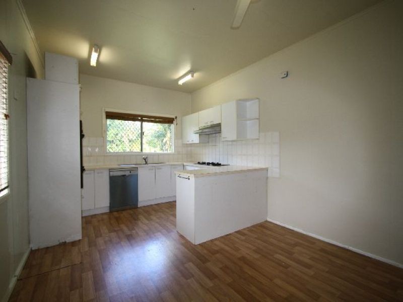 35 Middle Street, Coopers Plains QLD 4108