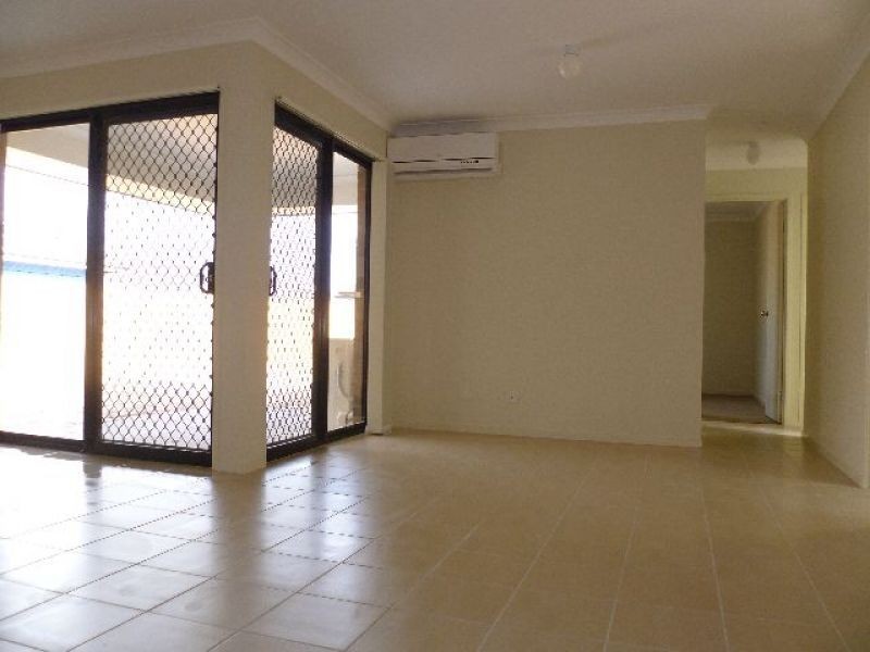 14 Newhaven Street, Marsden QLD 4132