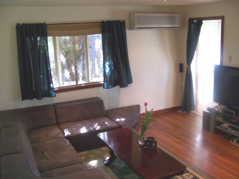 20 Rutherford Street, Stafford Heights QLD 4053