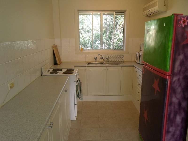 6/31 Frank Street, Labrador QLD 4215