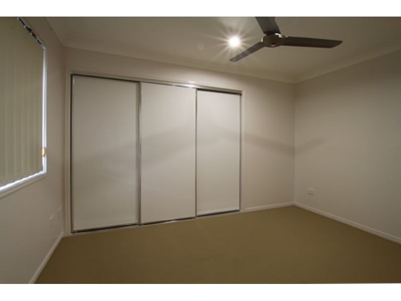 2/21 Lanita Chase, Morayfield QLD 4506