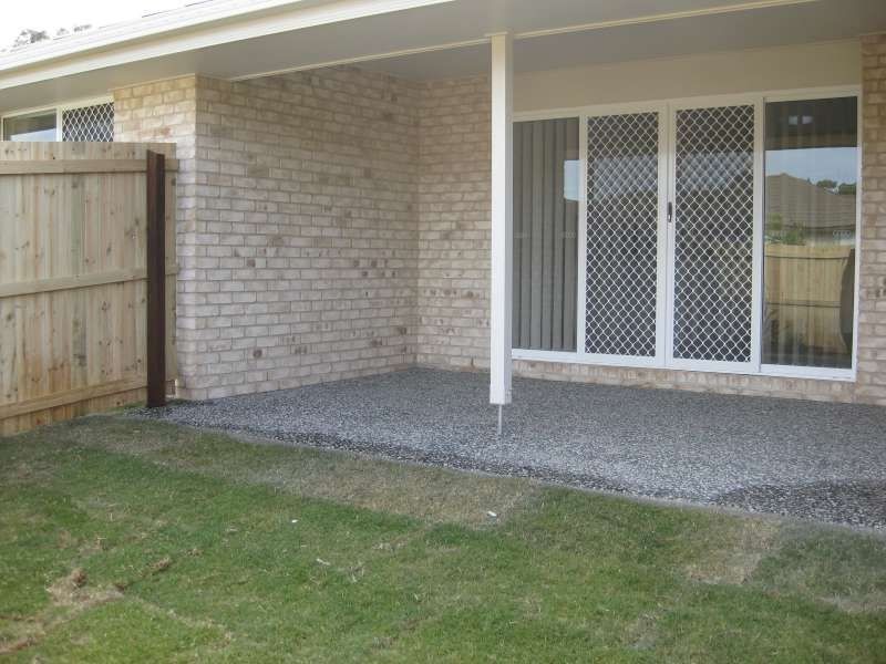 1, 54 Sunflower Crescent, Upper Caboolture QLD 4510