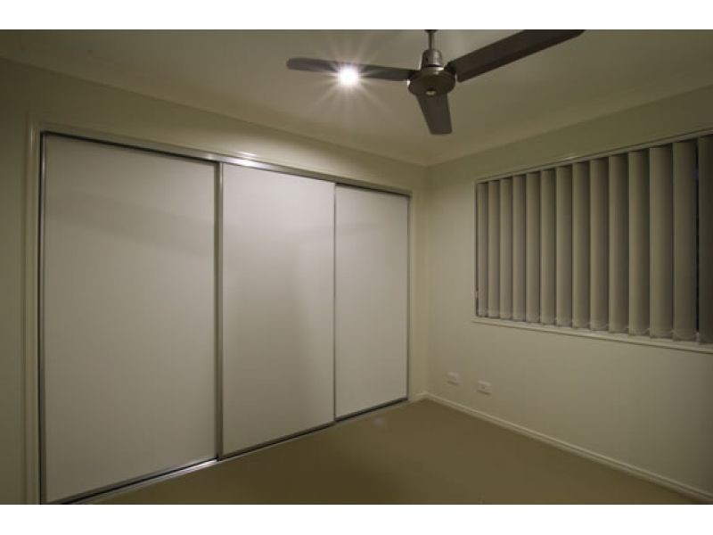 2/54 Sunflower Crescent, Upper Caboolture QLD 4510