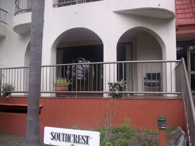 1/9 Railway Street, Southport QLD 4215