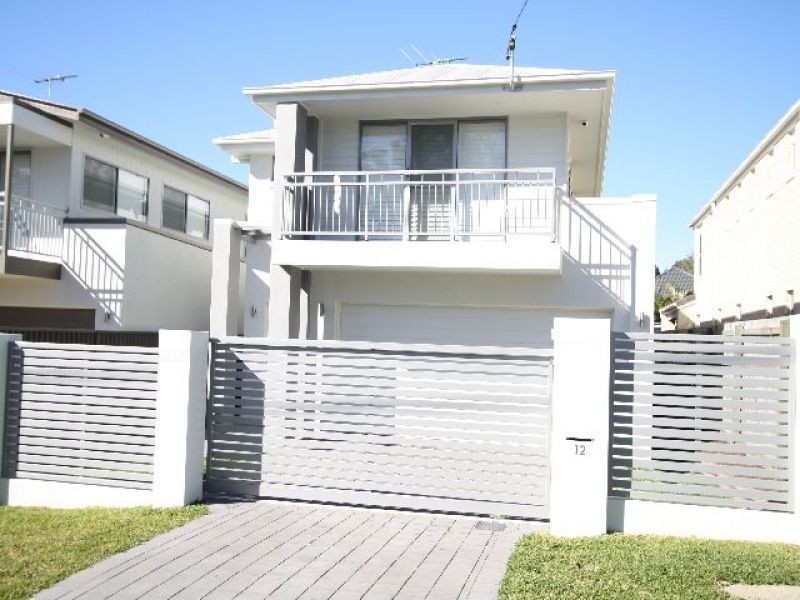 12 Wassell Street, Wynnum QLD 4178