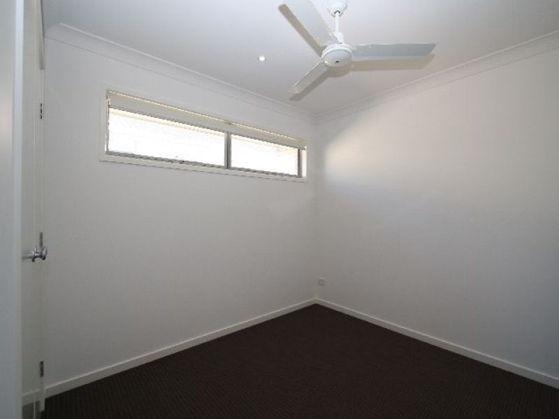 12 Wassell Street, Wynnum QLD 4178