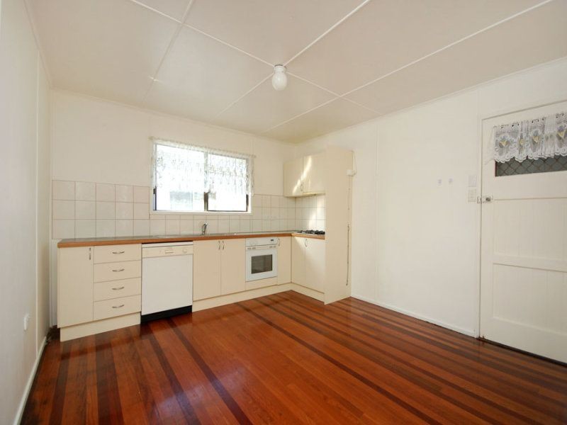 93 Orana Street, Carina QLD 4152