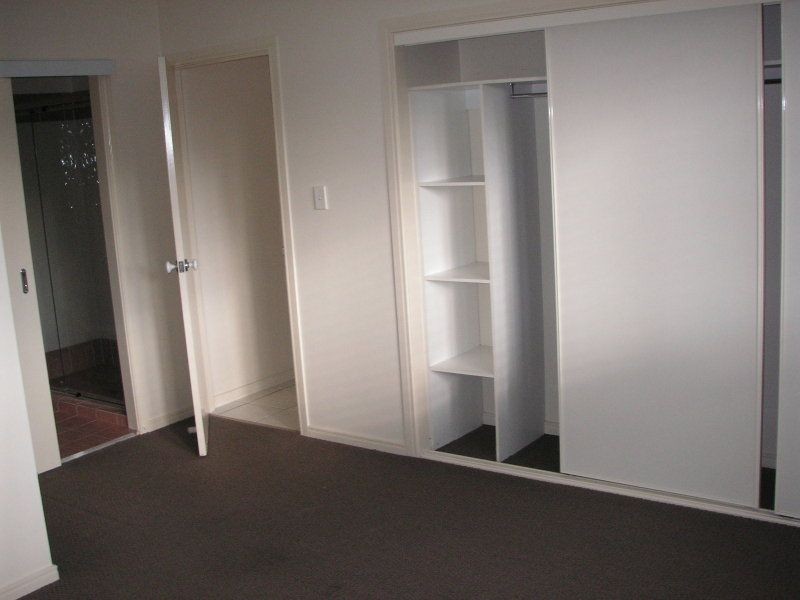 6/2-4 Henry Street, Redcliffe QLD 4020