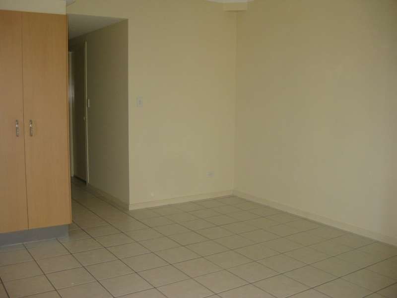 6/2-4 Henry Street, Redcliffe QLD 4020