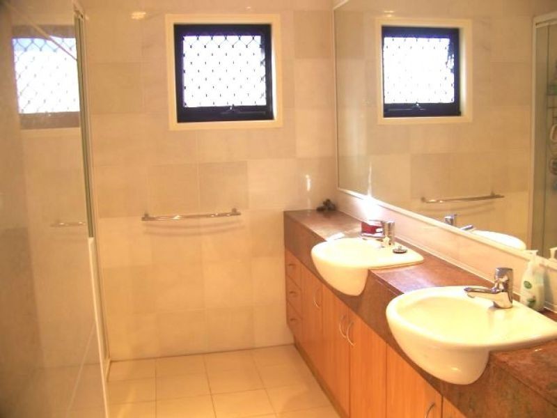 8/278-280 Indooroopilly Road, Indooroopilly QLD 4068