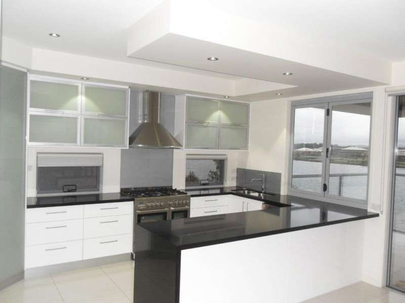 5 Plimsol Court, Wurtulla QLD 4575