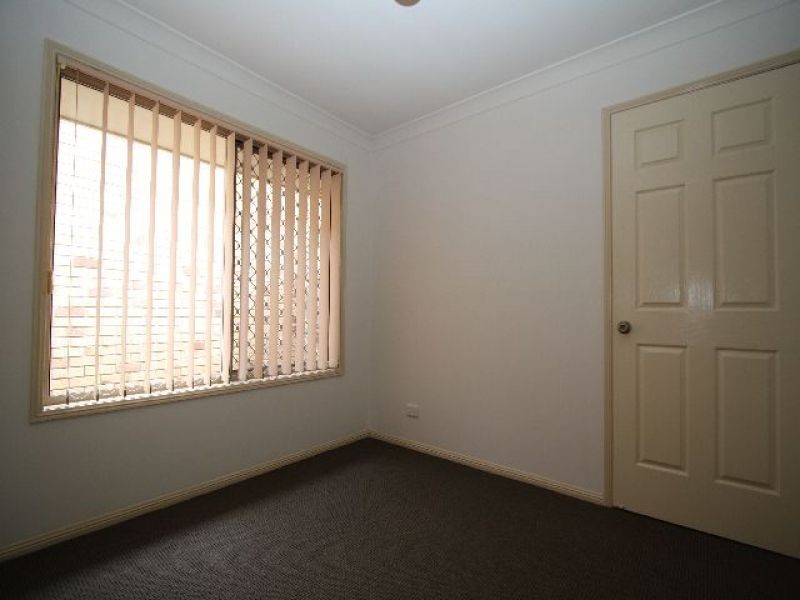 7 Clarence Place, Forest Lake QLD 4078