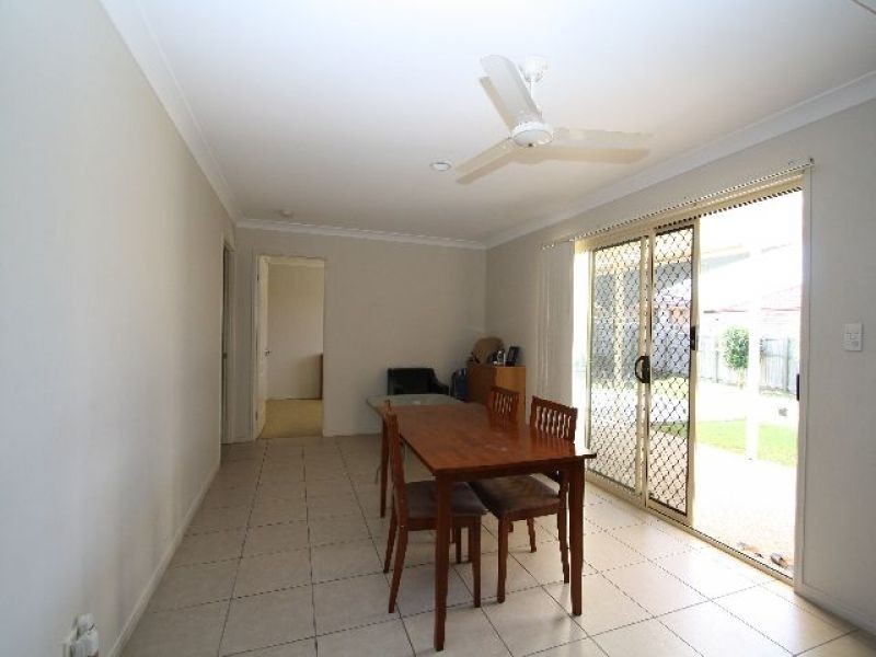 18 Amity Drive, Rothwell QLD 4022