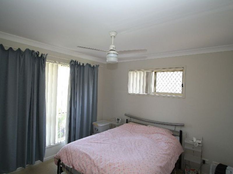 18 Amity Drive, Rothwell QLD 4022