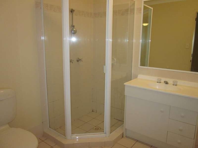 14/143 Frank Street, Labrador QLD 4215