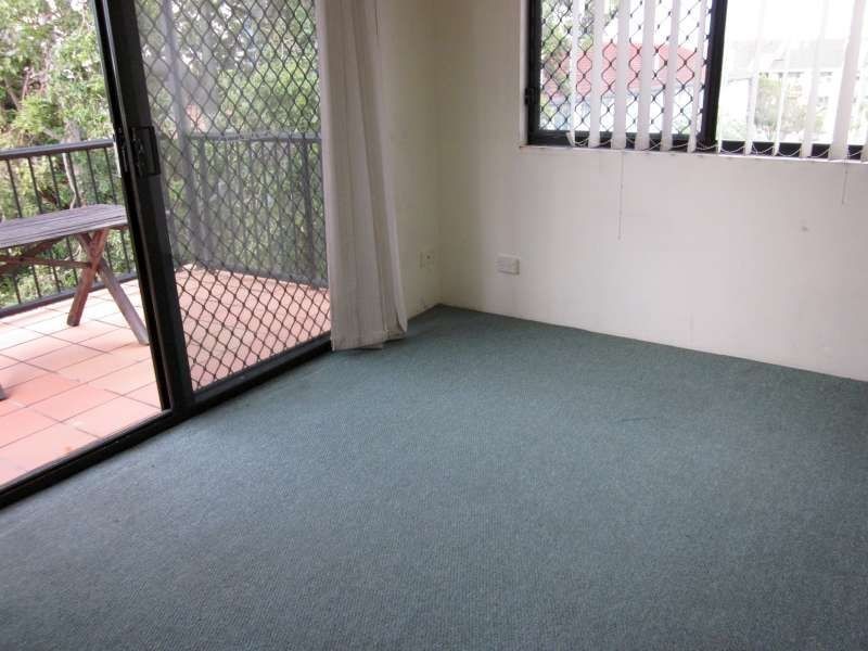 14/143 Frank Street, Labrador QLD 4215