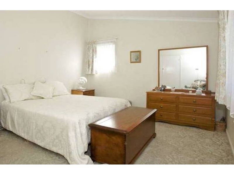 169 Indooroopilly Road, Indooroopilly QLD 4068