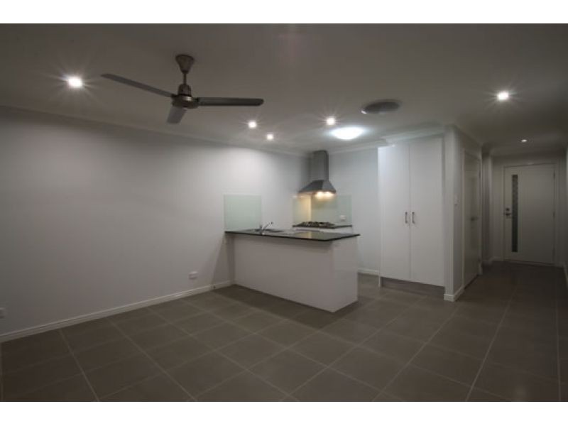 2/32 Lanita Chase n/a, Morayfield QLD 4506