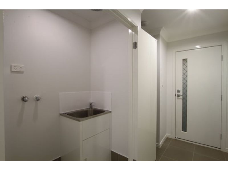 2/32 Lanita Chase n/a, Morayfield QLD 4506