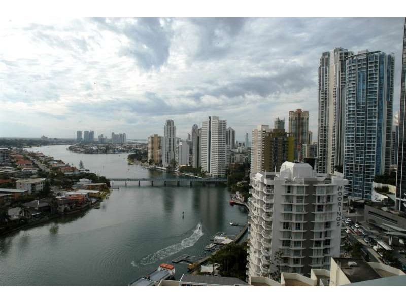 1806/4 Wahroonga Place, Surfers Paradise QLD 4217