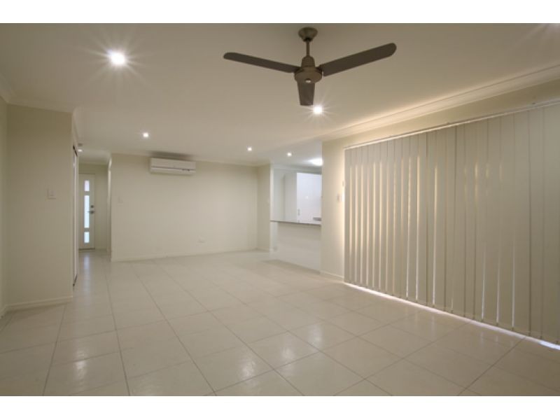 1/5 Jeita Circuit, Caboolture QLD 4510