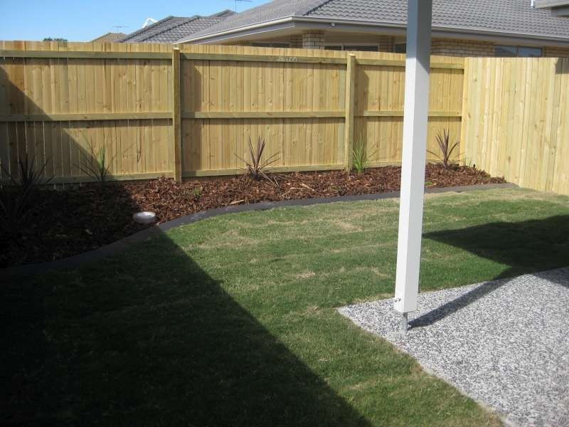 2/5 Jeita Circuit, Caboolture QLD 4510