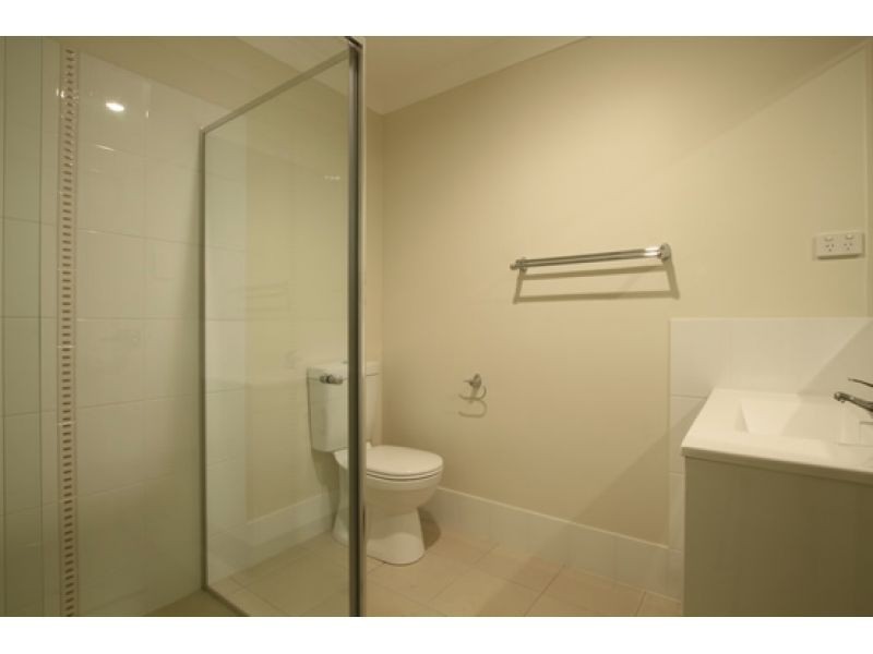 2/5 Jeita Circuit, Caboolture QLD 4510