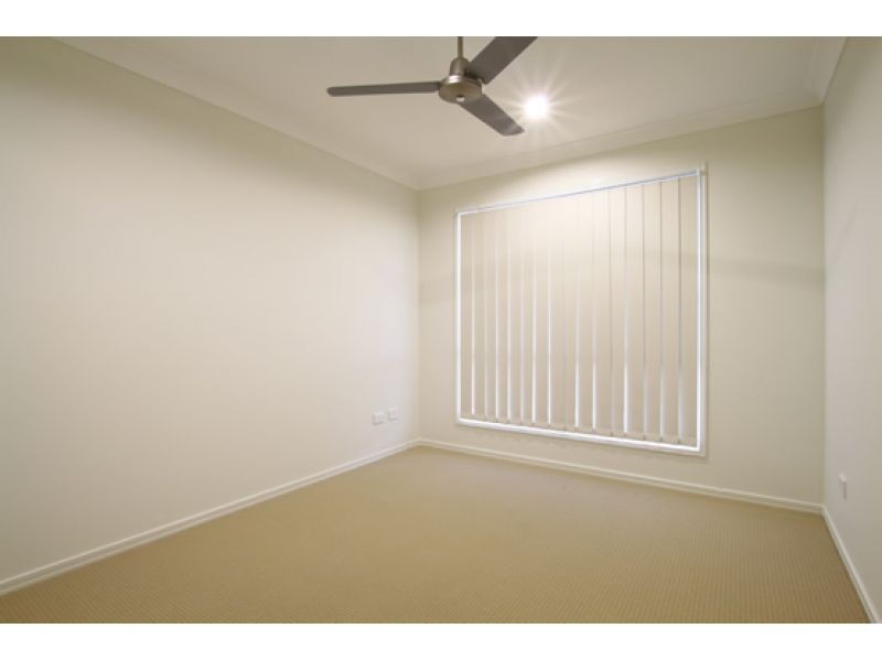 2/5 Jeita Circuit, Caboolture QLD 4510