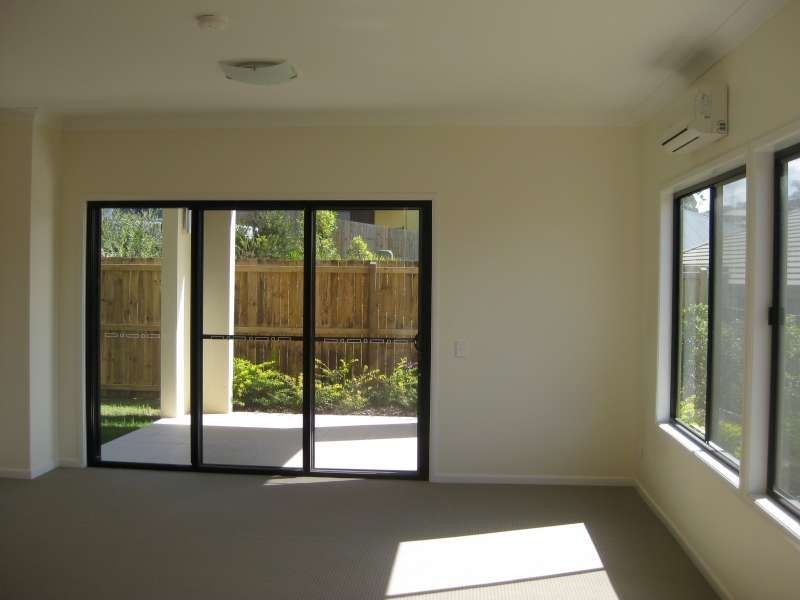 13/3 Swordgrass Court, Kallangur QLD 4503
