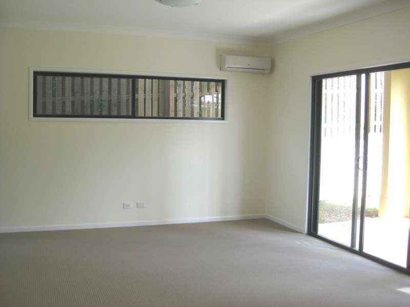 20/3 Swordgrass Court, Kallangur QLD 4503