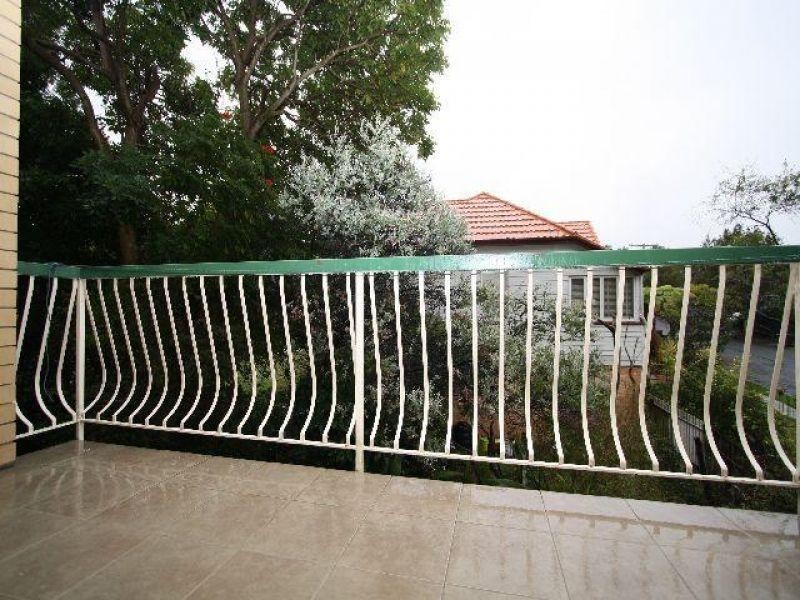 1/10 Brown Street, Windsor QLD 4030