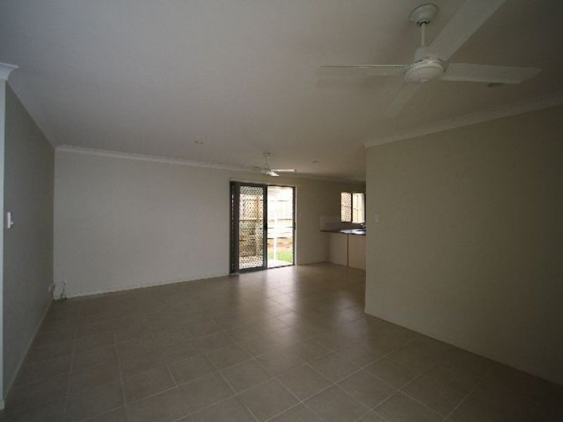 1 Nathan Close, Redbank Plains QLD 4301