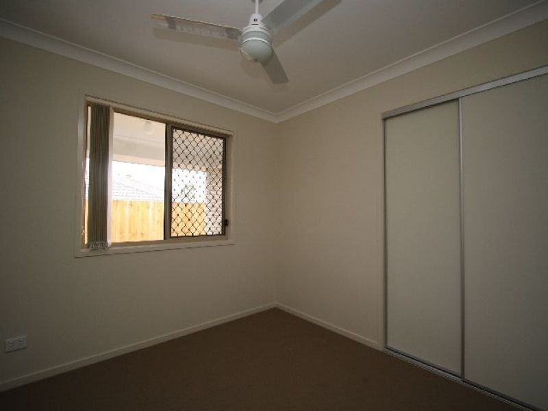 12 Newhaven Street, Marsden QLD 4132
