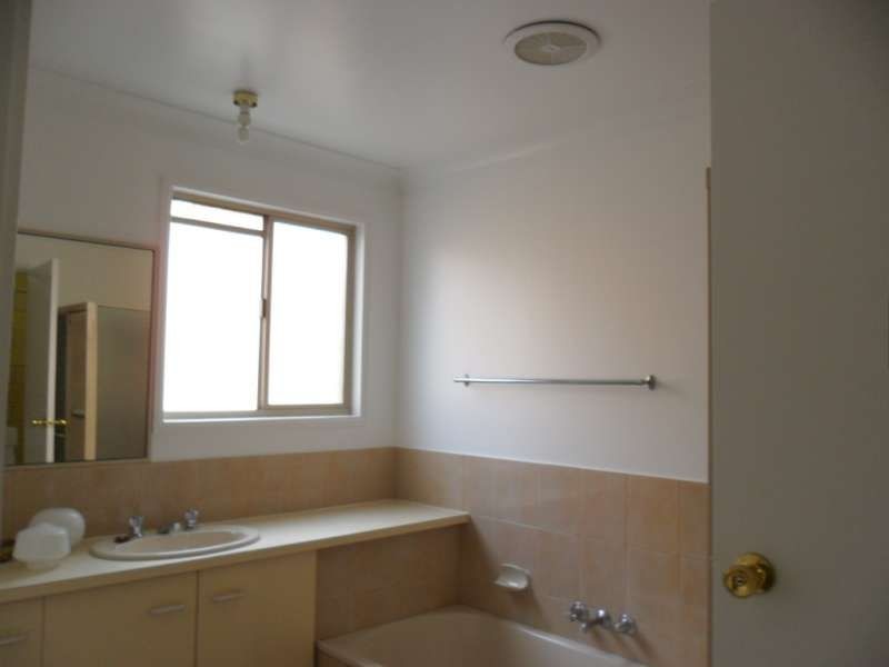 16/81 Olsen Avenue, Labrador QLD 4215