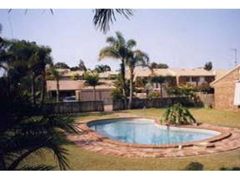 16/81 Olsen Avenue, Labrador QLD 4215