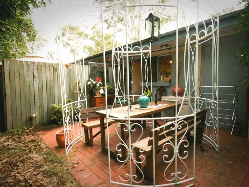 5/277 Simpsons Road, Bardon QLD 4065