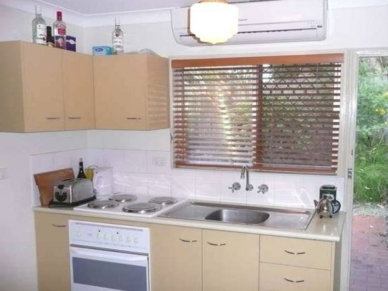 5/277 Simpsons Road, Bardon QLD 4065