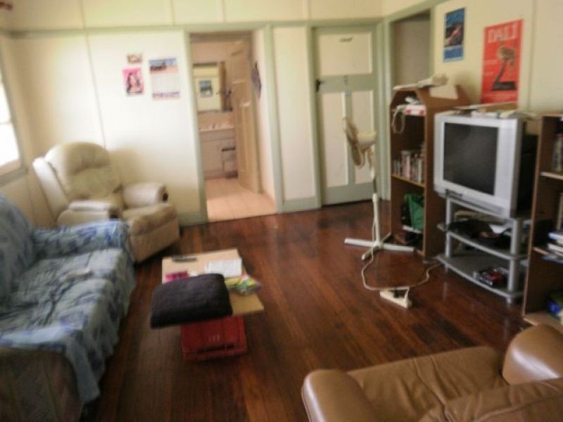 56 Anglesey Street, Kangaroo Point QLD 4169