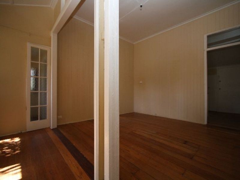 39 York Street, Coorparoo QLD 4151