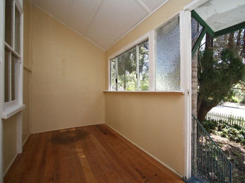 39 York Street, Coorparoo QLD 4151